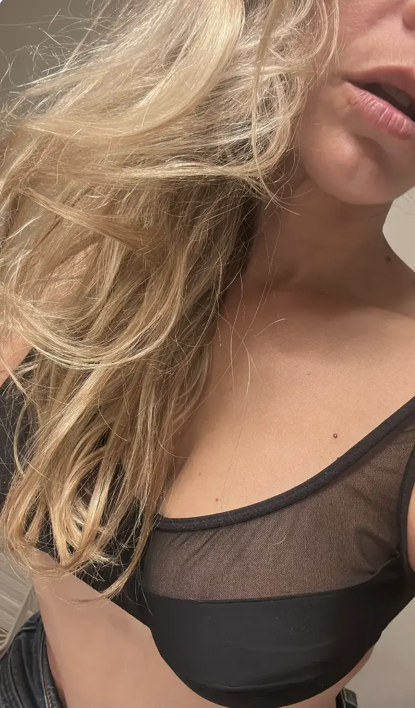 🎁ABO à 0€🎁 ! petite lingerie juste pour que tu me démontes, tu es prêt ? 😈