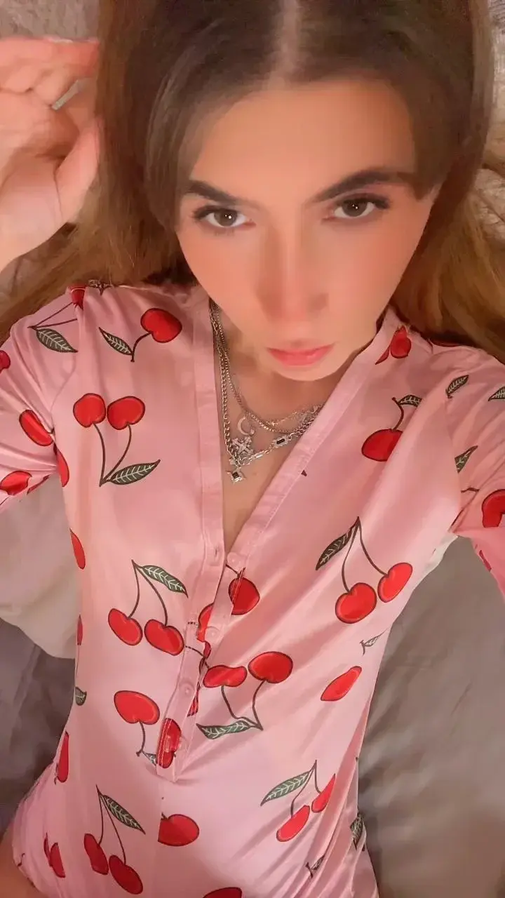 Leak & nude 5 — Feelenaa
