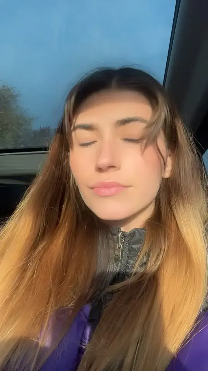Leak & nude 9 — Feelenaa