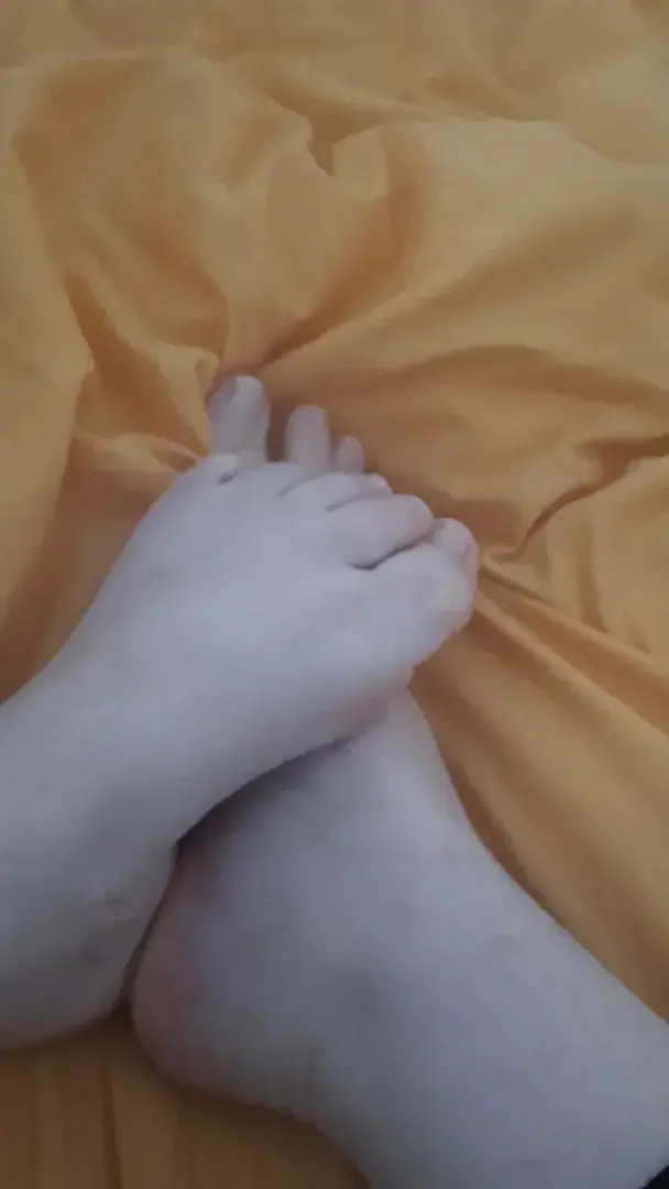 Leak & nude 1 — Deliciousfeet_3