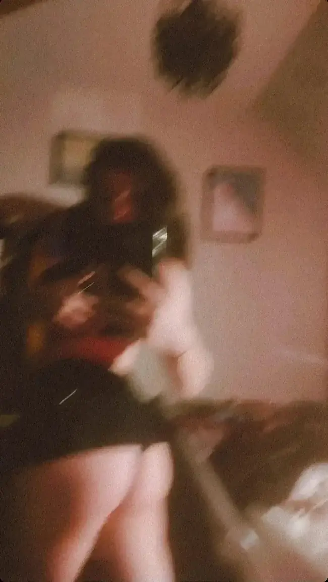 👀