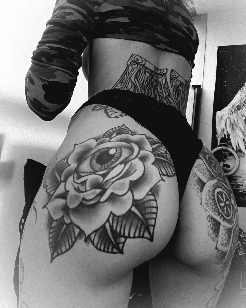 Xtattooredheadx - Photo exclusive MYM 4 | French Modèles