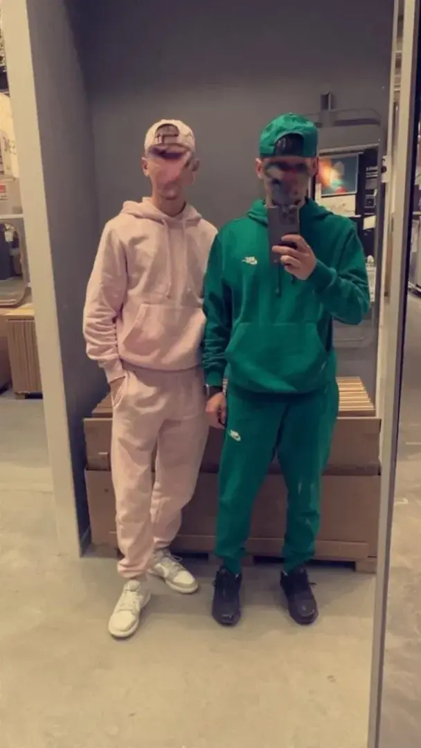 Leak & nude 1 — Hugo_leo