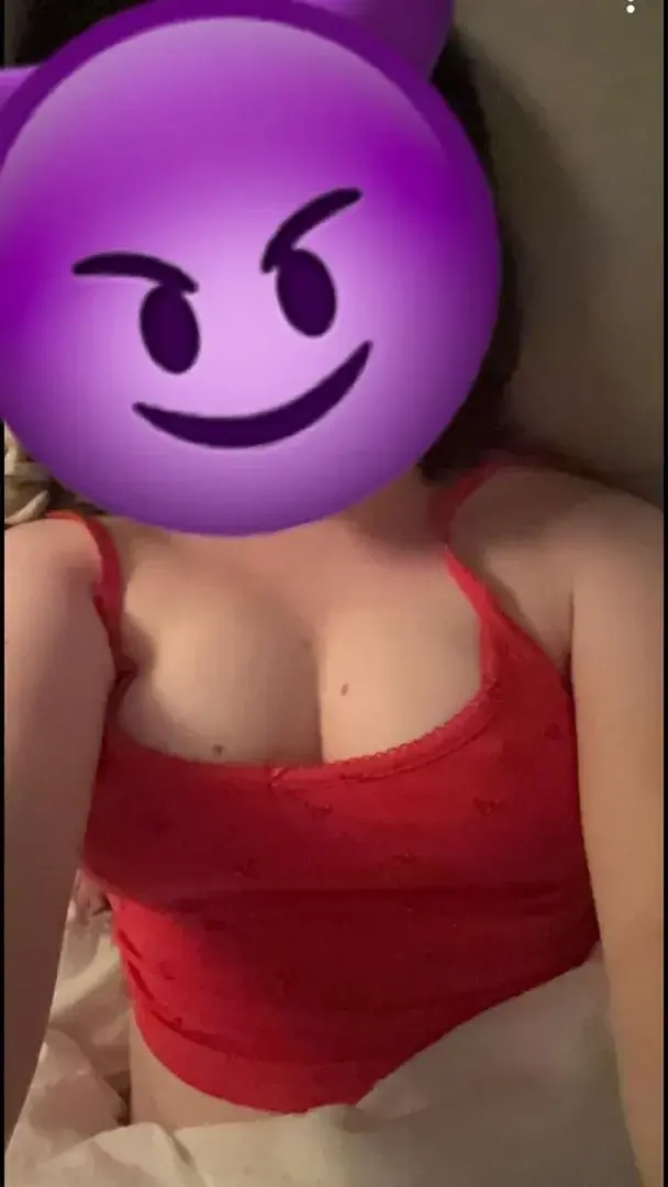 EvaStrawberry - Photo exclusive MYM 1 | French Modèles