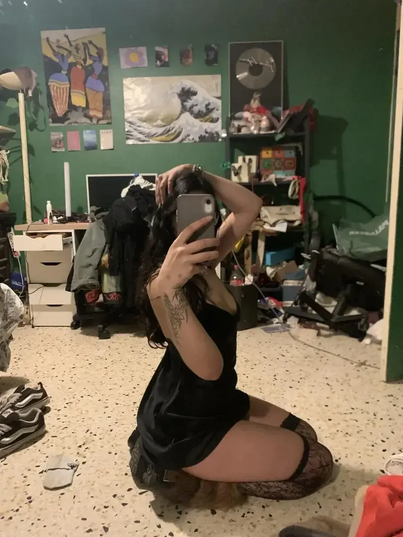 Leak & nude 1 — L_