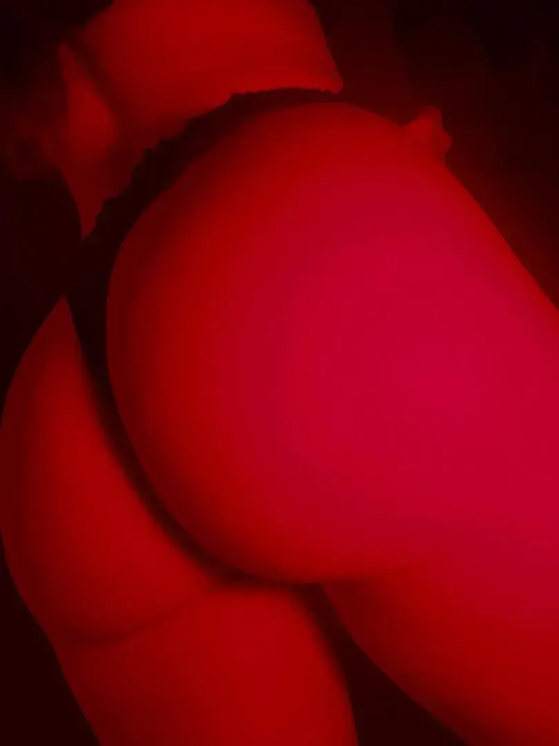 Leak & nude 14 — Passionately