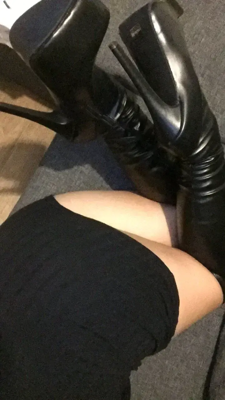 Leak & nude 7 — Sheitana95