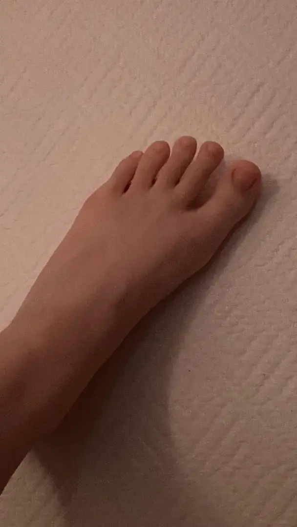 Leak & nude 1 — Cutielovelyfeet_