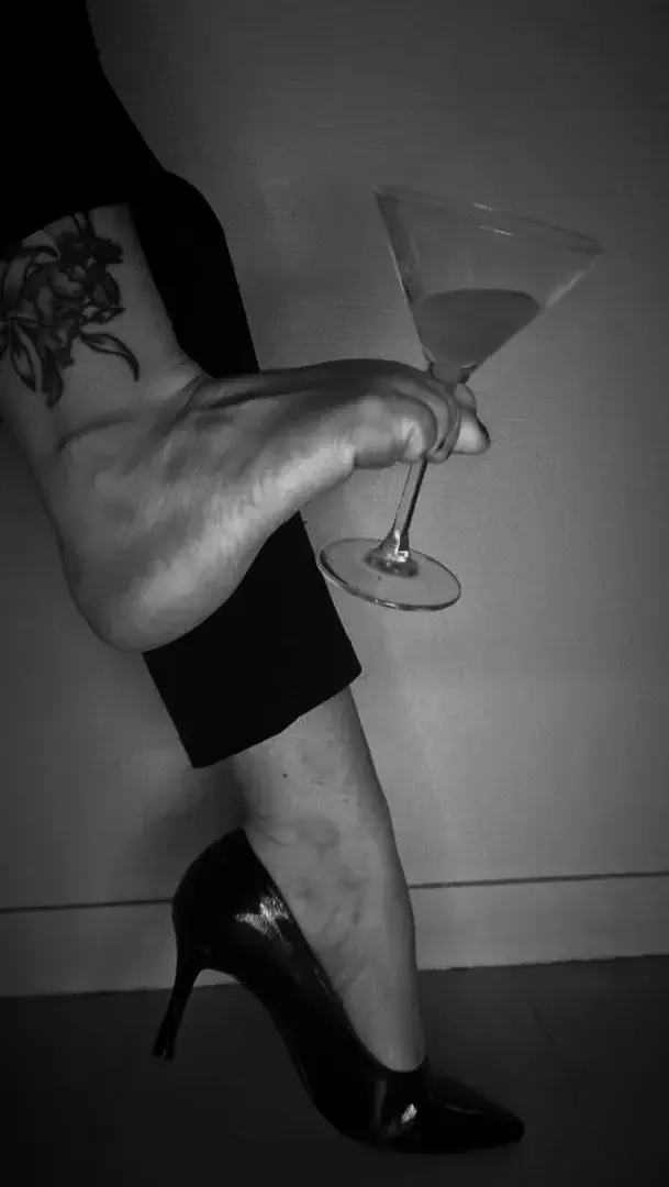 Leak & nude 2 — Vogue_en_folie