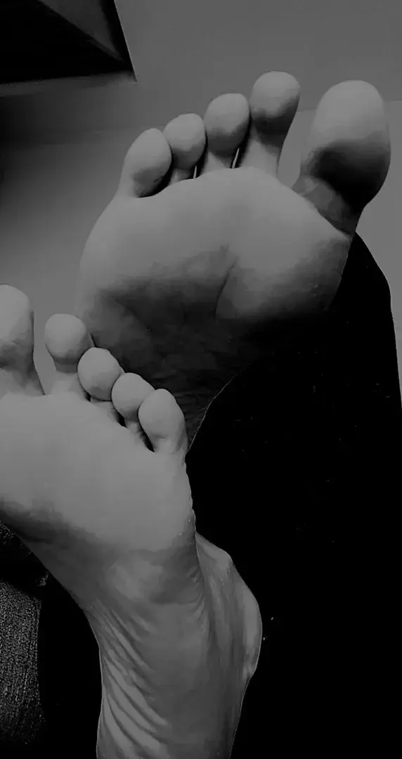 Leak & nude 5 — feet_vibes_