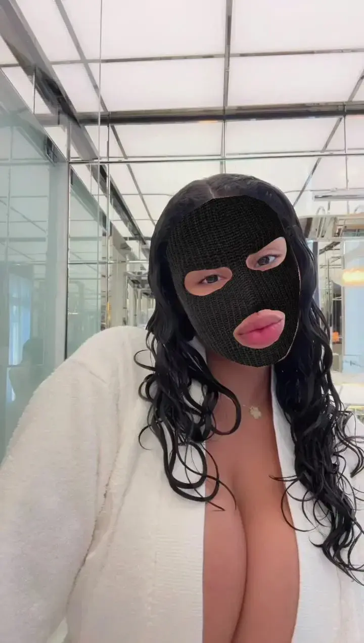 Leak public de Tootatis_0 — « 👻 » (nude) sur MYM