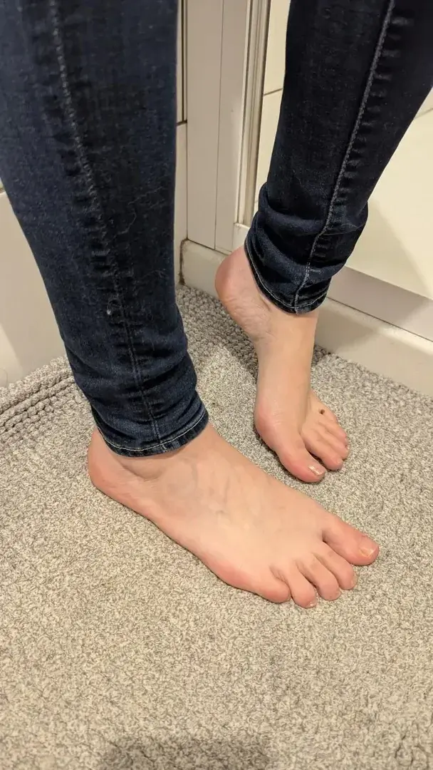 Leak & nude 1 — Goddess_ninafeet