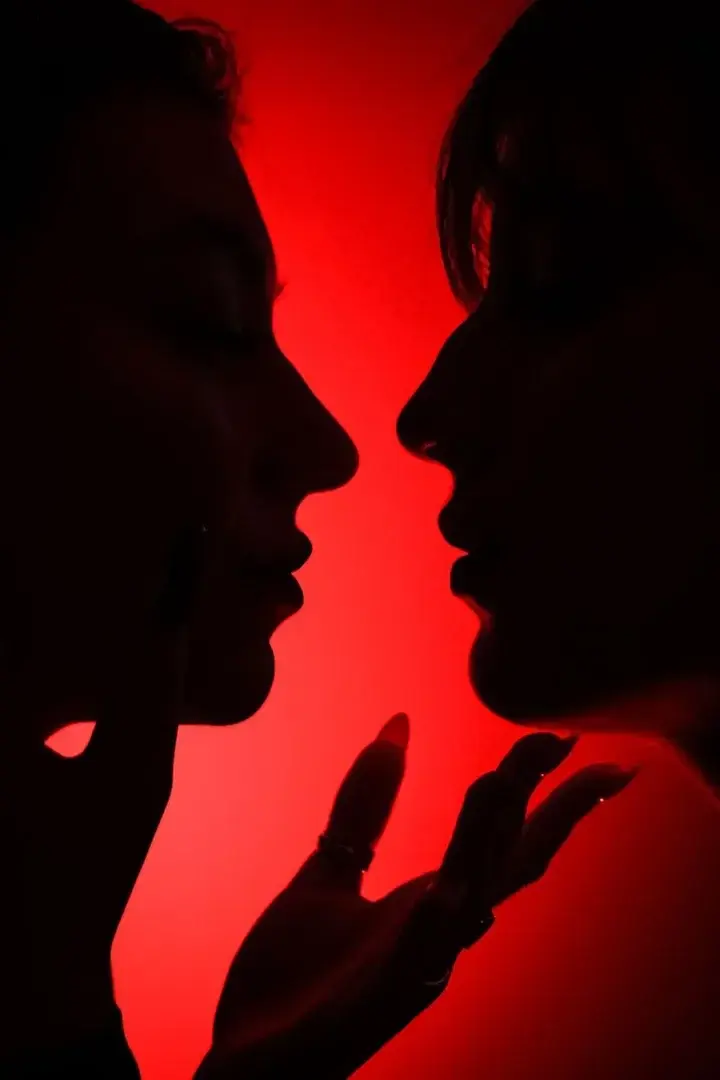 Leak & nude 2 — Imagen75