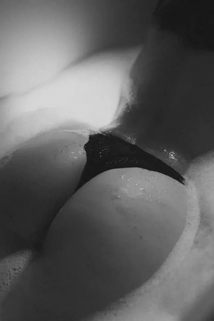 Leak & nude 4 — Imagen75
