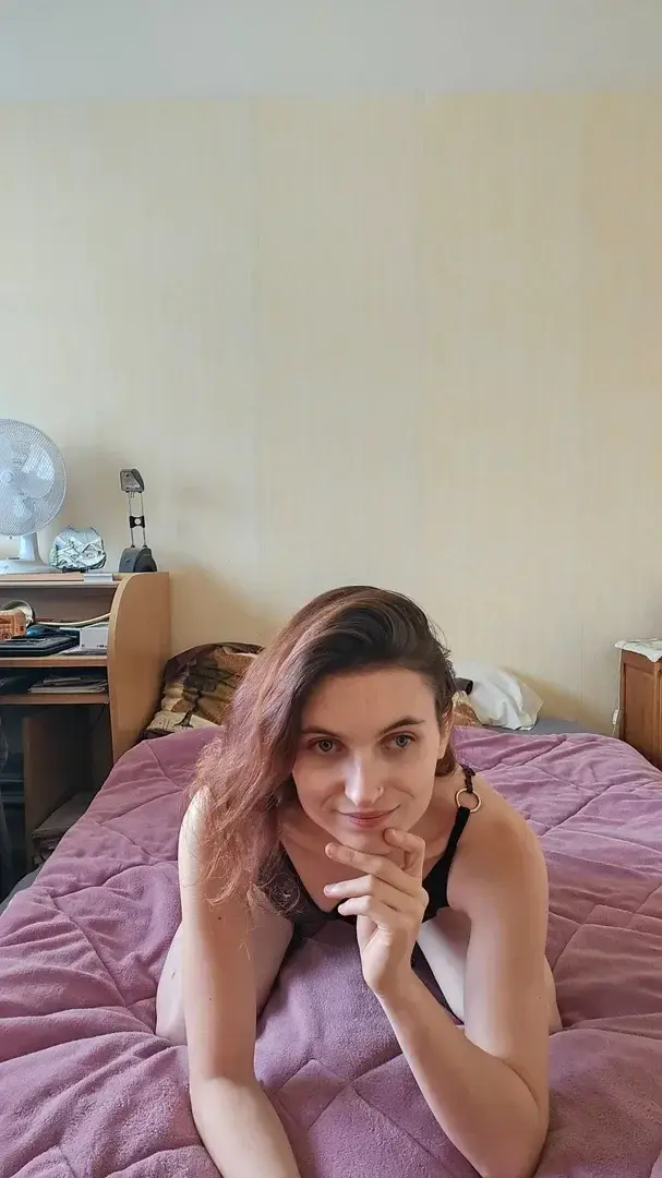 Leak & nude MYM — Nudebymarion : « Hésite pas a t'abonner mon chou pour en voir plus sur moi 🫰❤️ » (MYM)