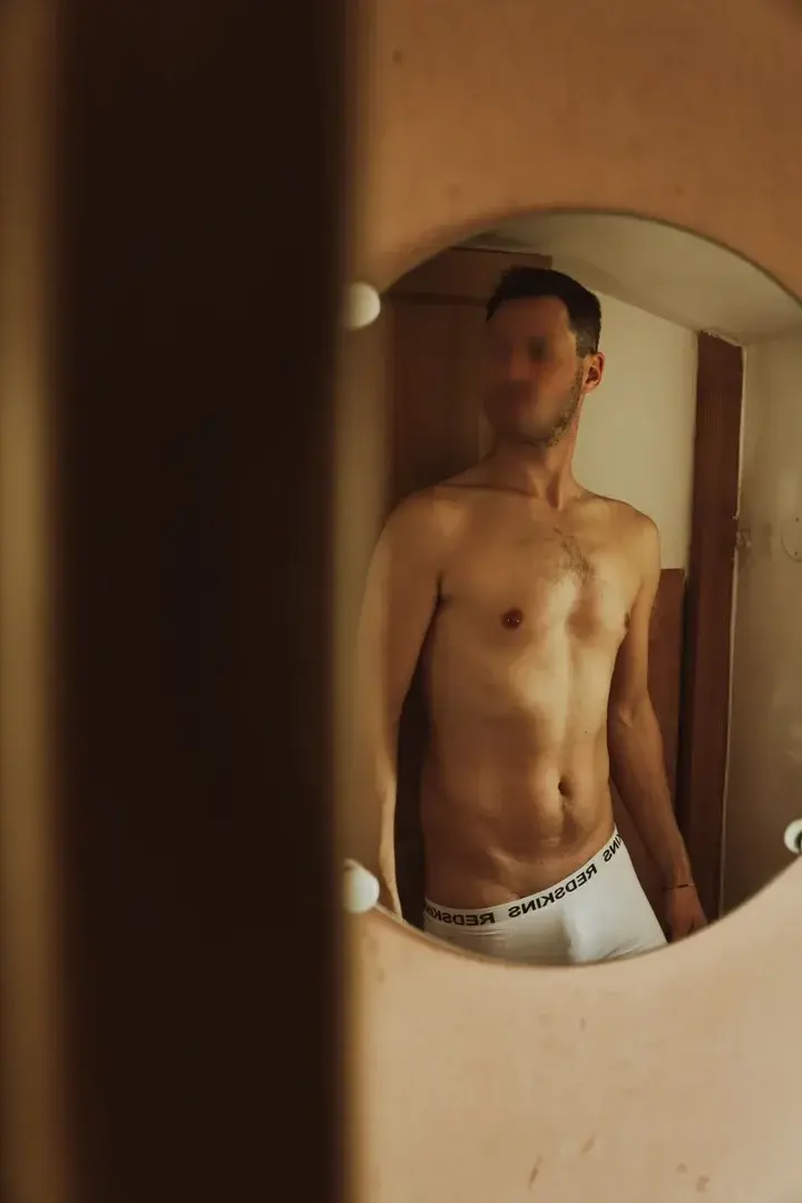 Leak & nude 11 — Sebastianl