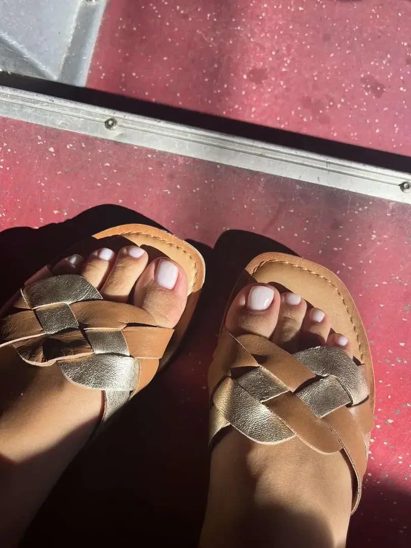 Photo de couverture de feetbygiiu