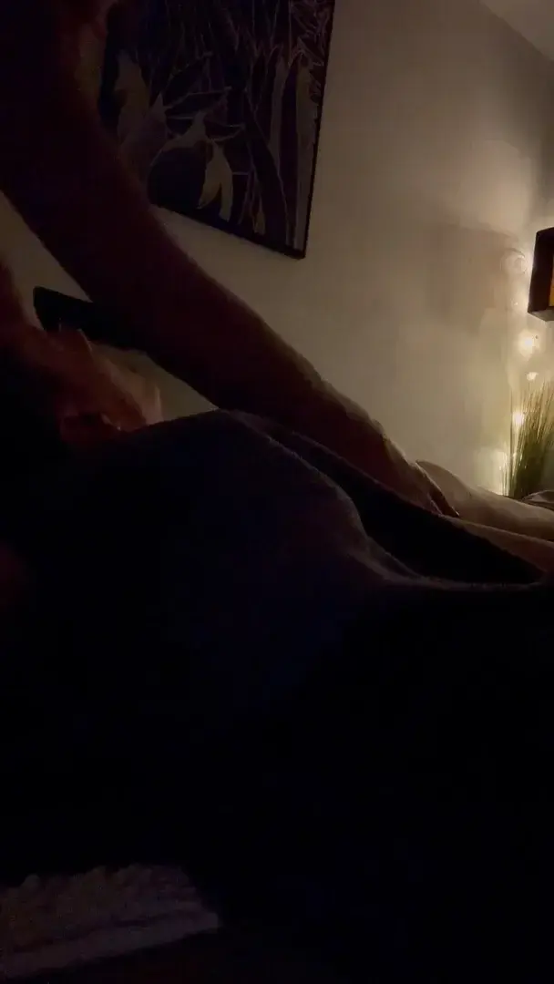 Prenez rdv sur Tantraemoi.fr pour vivre votre expérience tantra .🔥