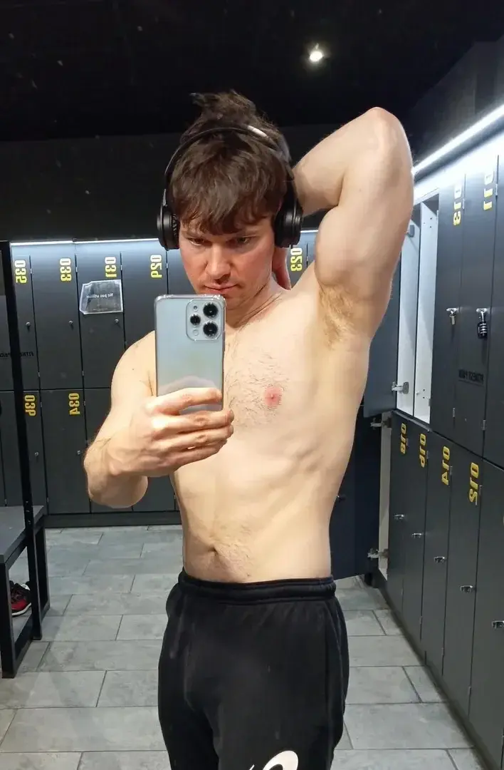 Leak & nude 1 — Fitboy41