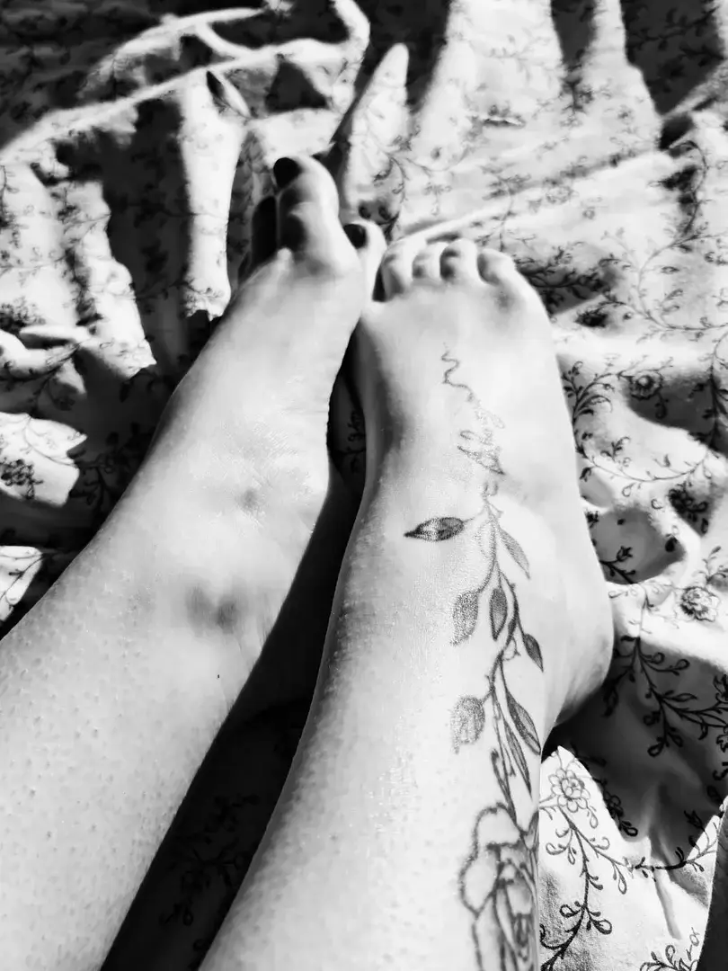 Leak & nude 1 — Piedssexyrosa