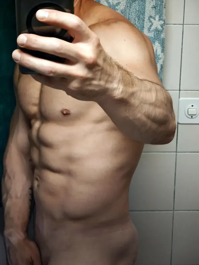 Leak & nude 6 — Sexyjulien