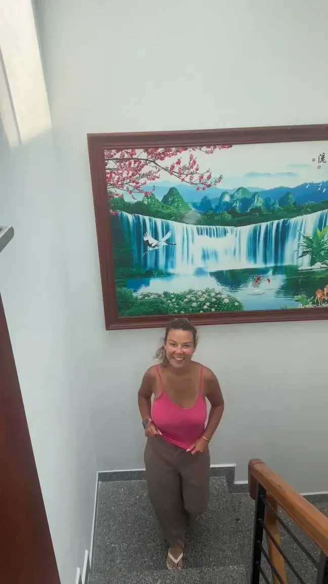 Flash boobs cut version 🤭