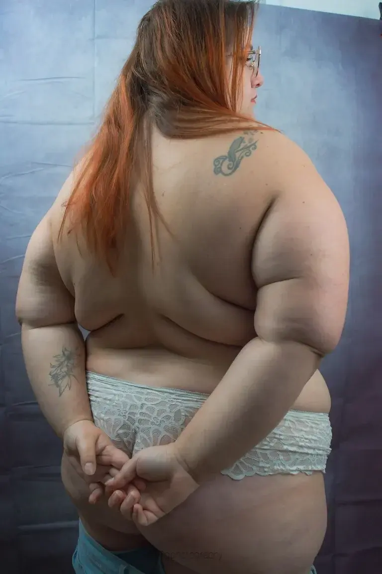 Manoncurvy - Photo exclusive MYM 6 | French Modèles