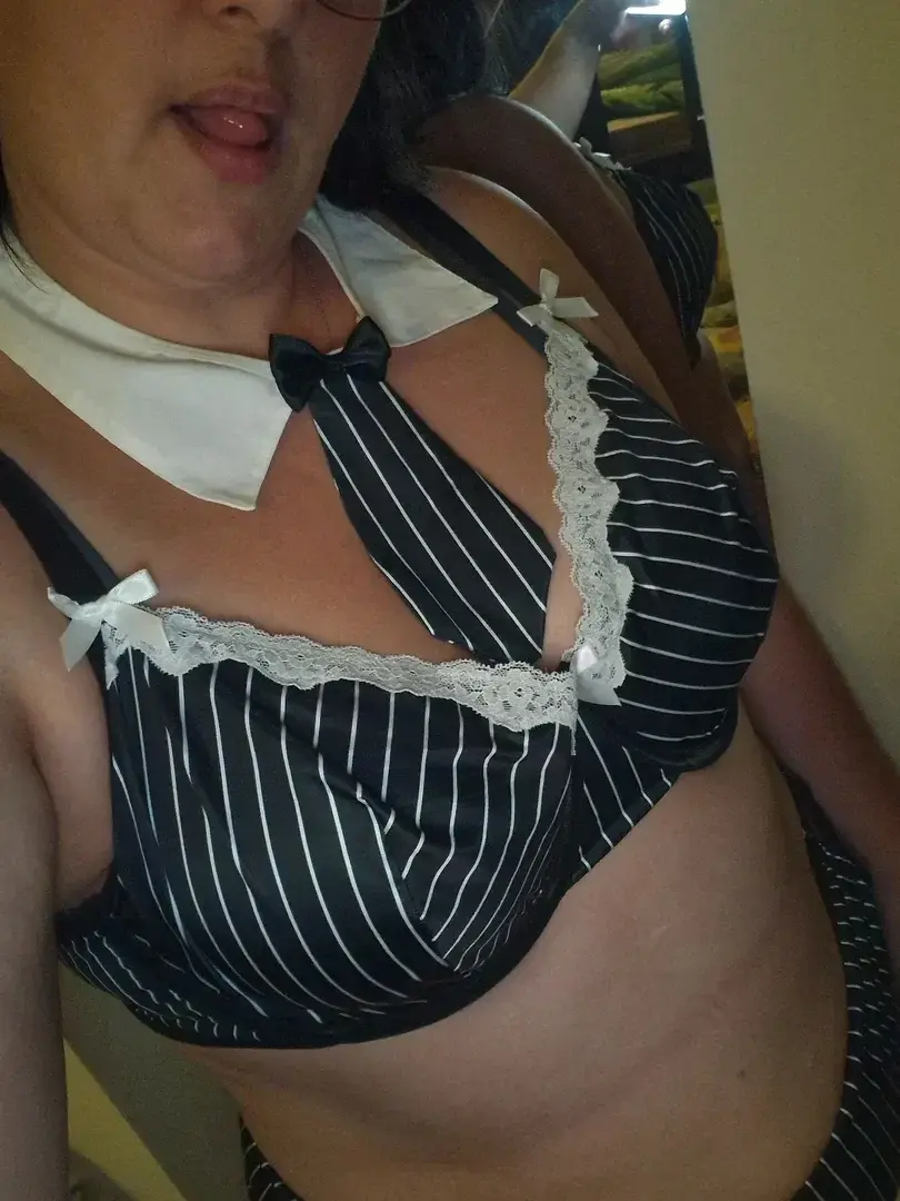 Petite nouveauté en petite tenu humm
