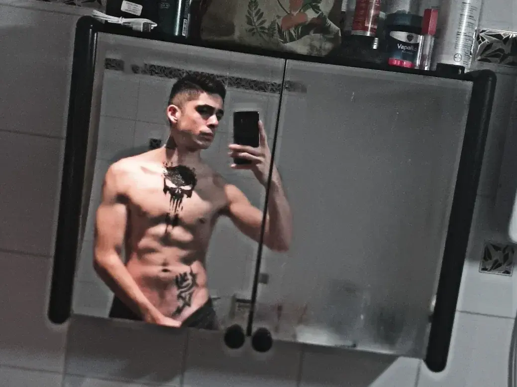 Leak & nude 1 — Magnystyl92
