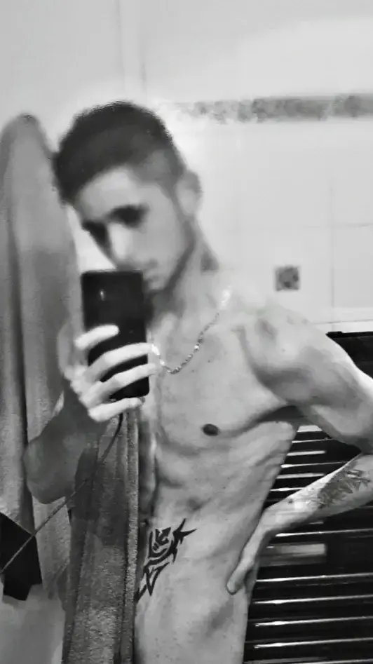 Leak & nude 2 — Magnystyl92
