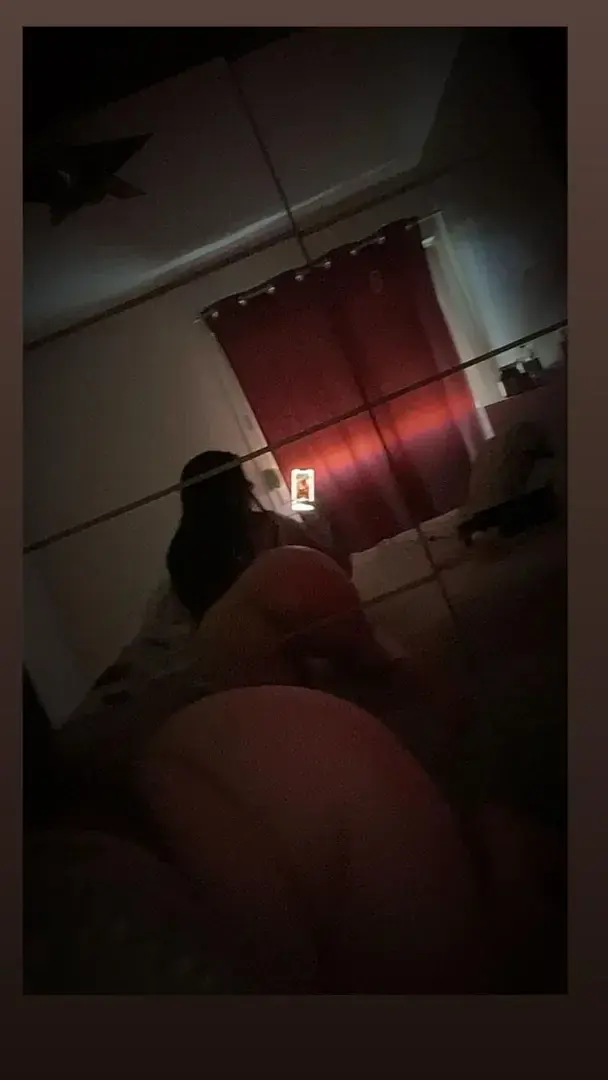 Leak & nude 3 — Tchikitabella75