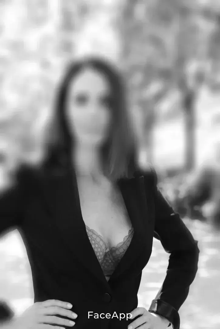 Leak & nude 1 — Mirrorfantasiesparis