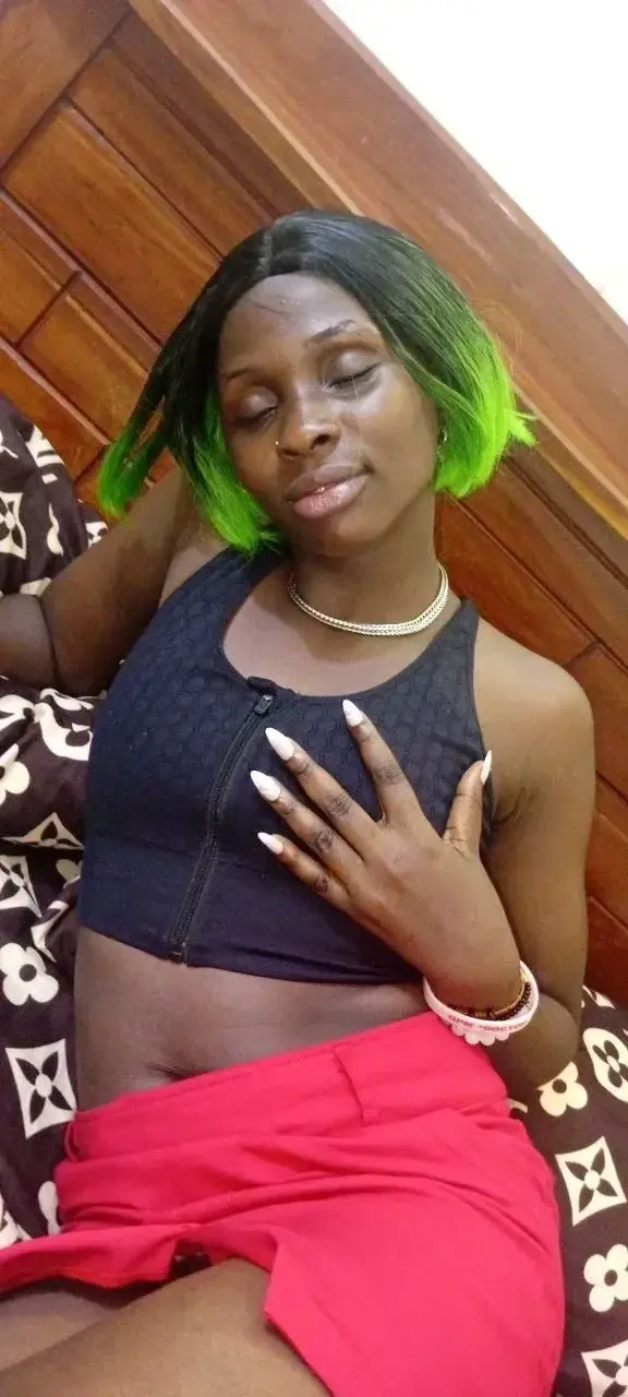 Leak & nude 2 — Queenlady_