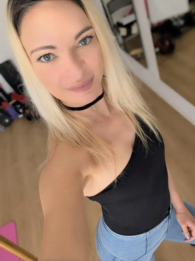 Leak & nude 1 — _mia_thepoledancer