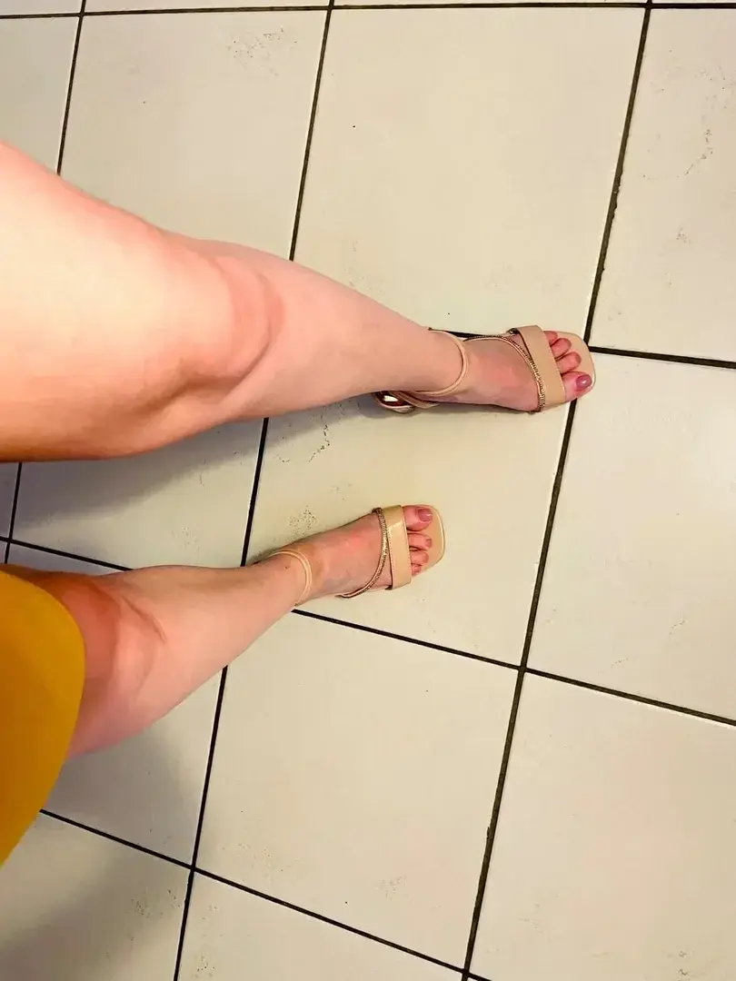 Leak & nude 1 — Footfetishfrench1