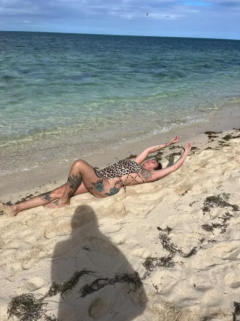 Sea sex and sun #milf #tattoo #inked #showprive #photoprivee