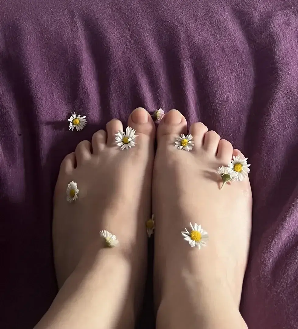 Leak & nude 1 — Letsfoooot
