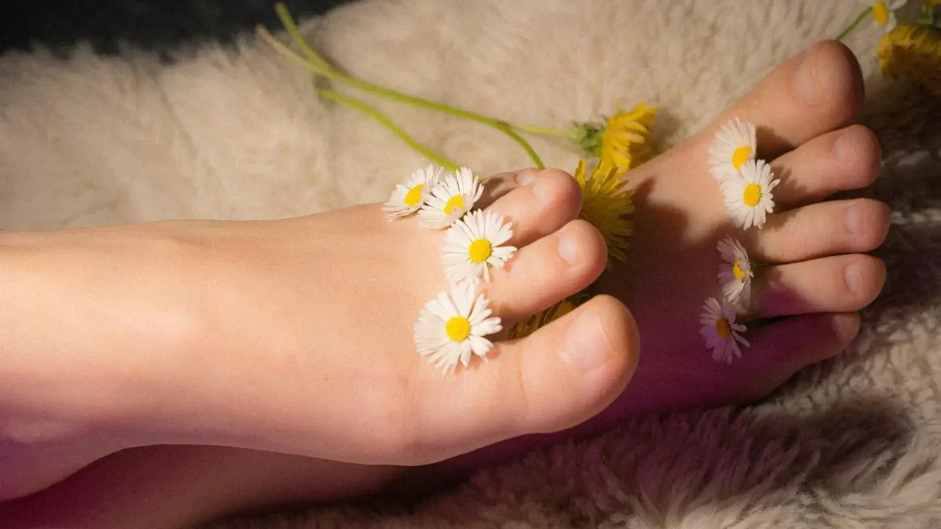 Leak & nude 3 — Mycuttystoryfeet