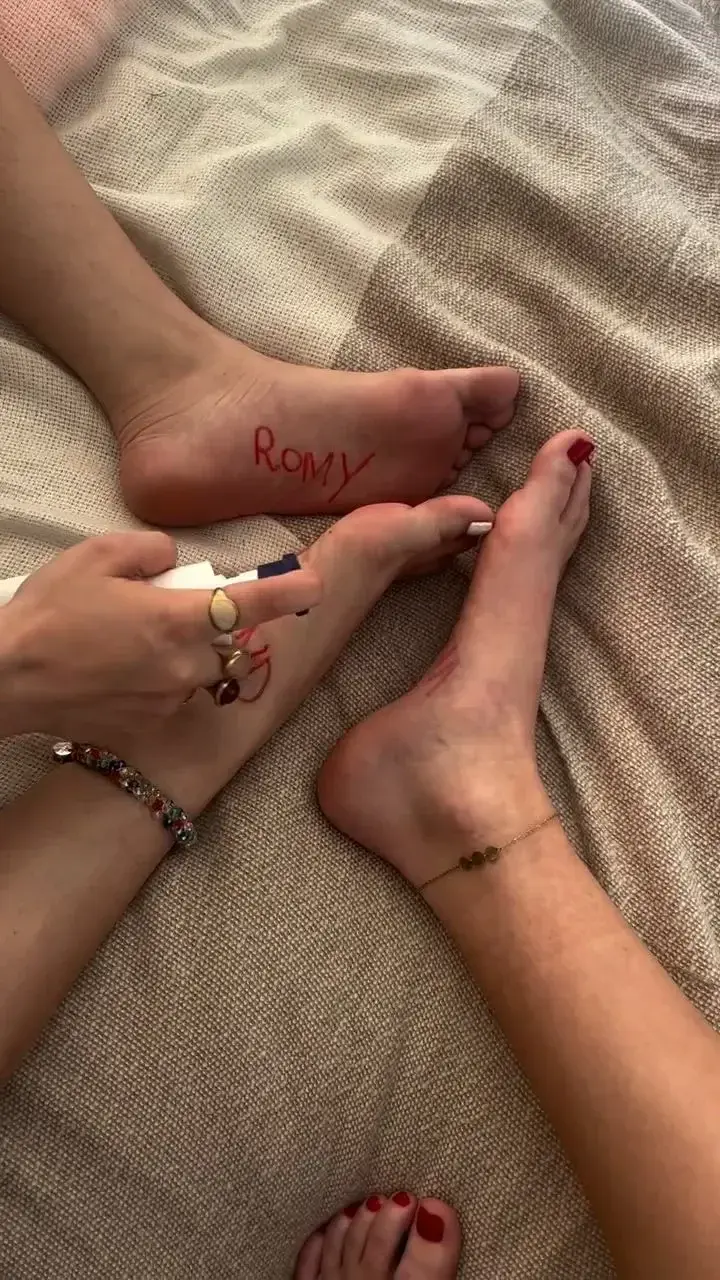 Leak & nude 1 — Romyandnina