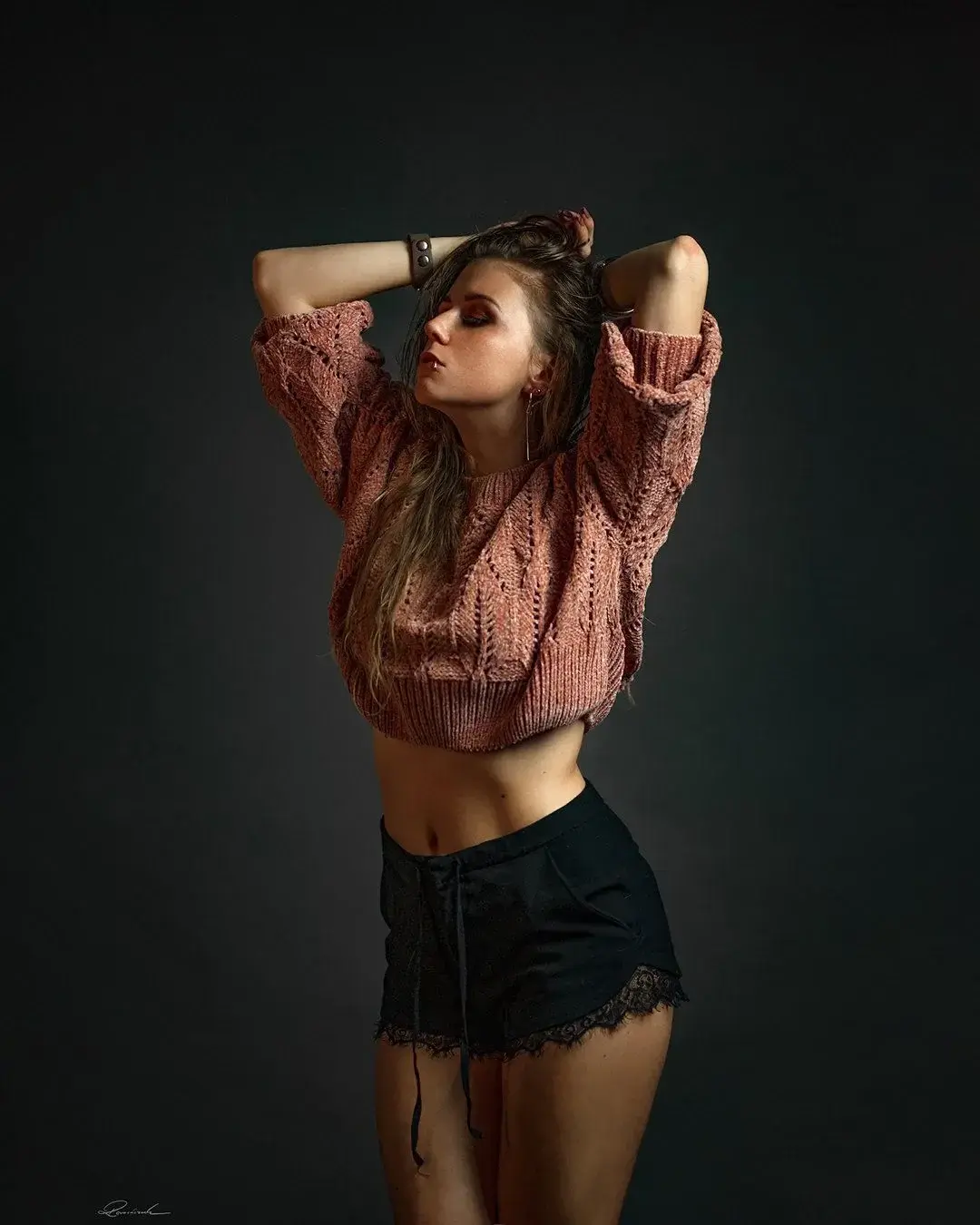 Welcome all! I'm polish photomodel and stylist, makeup artist also🥰 Stay with me for more ❤  #photomodel #model #modeling #stylist #mua #longhair #rebel #sensual #emotion #beauty #portrait #sexy #blonde #darkblonde #browneyes #natural