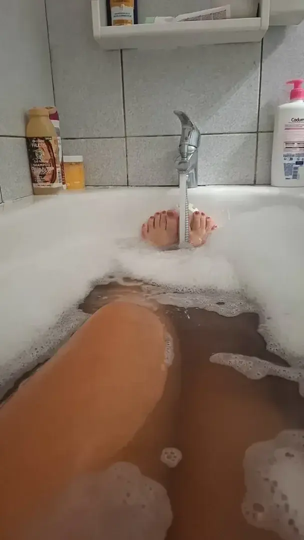 Leak & nude 2 — mymyfoot_