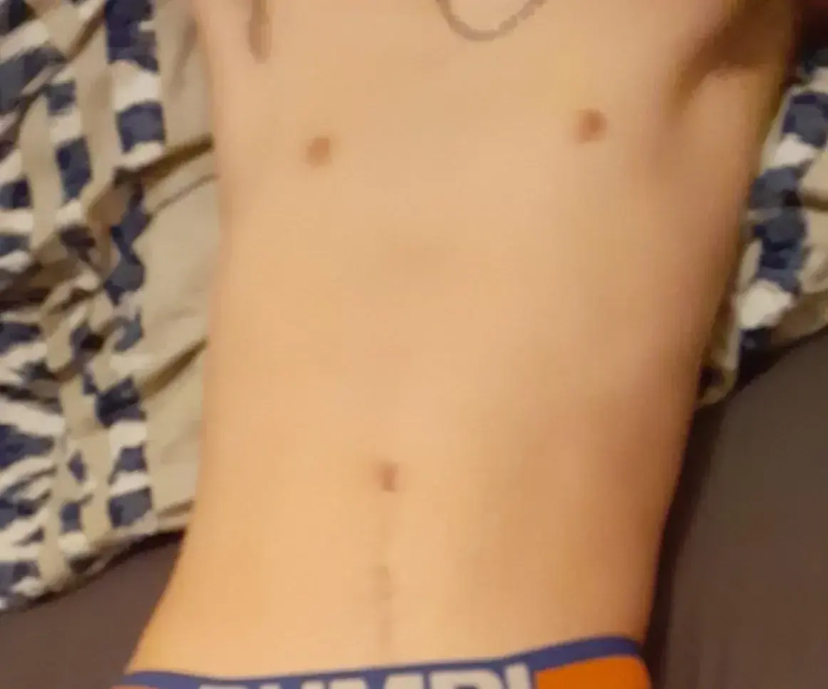 Avatar de Gayhot35
