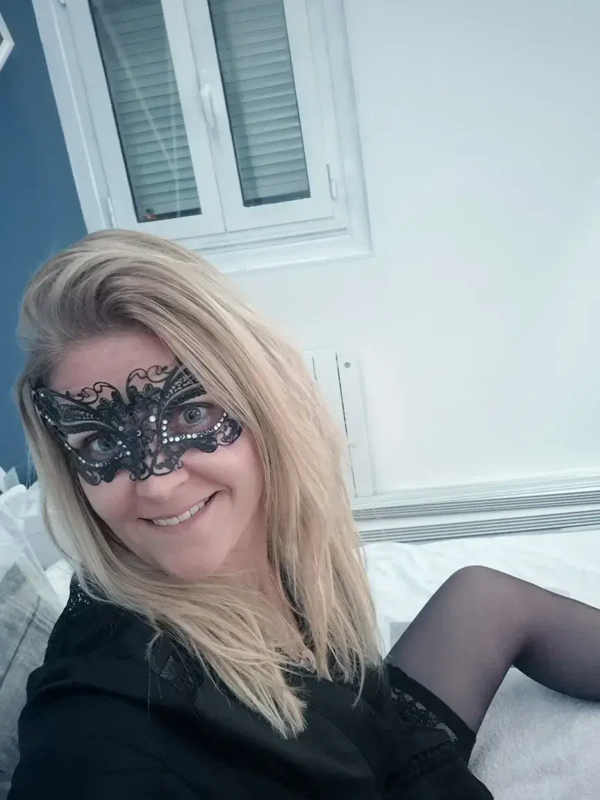 Bellemasquer - Photo exclusive MYM 4 | French Modèles