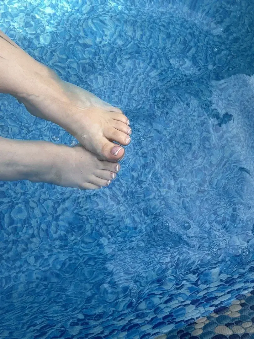 Leak & nude 4 — chubbyfeetx