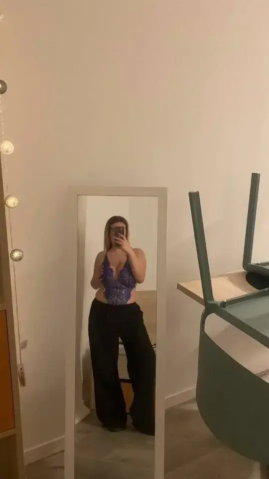 Leak & nude 2 — Emilie_foulon56