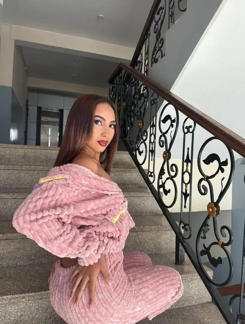 Leak & nude 2 — Ptite_coquine