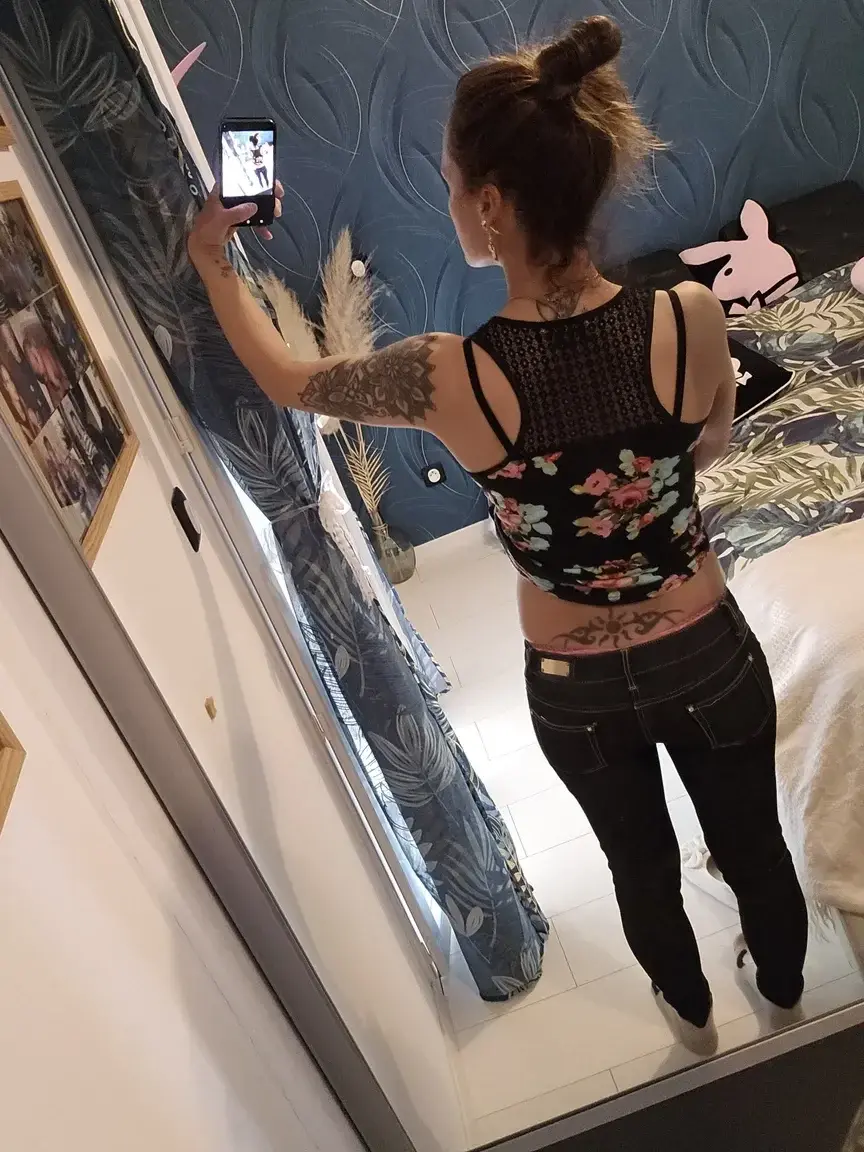Leak & nude 13 — Alizee_33jen