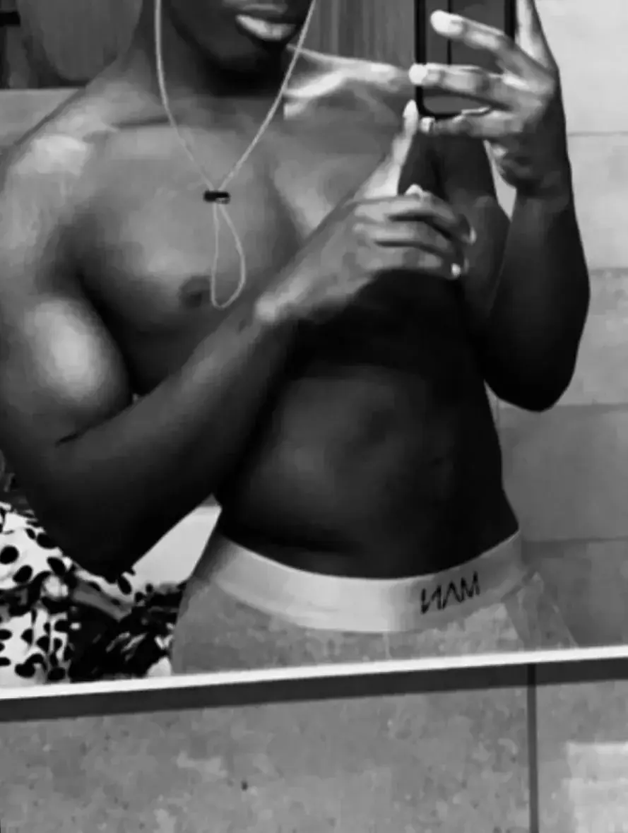 Leak & nude 2 — Broze