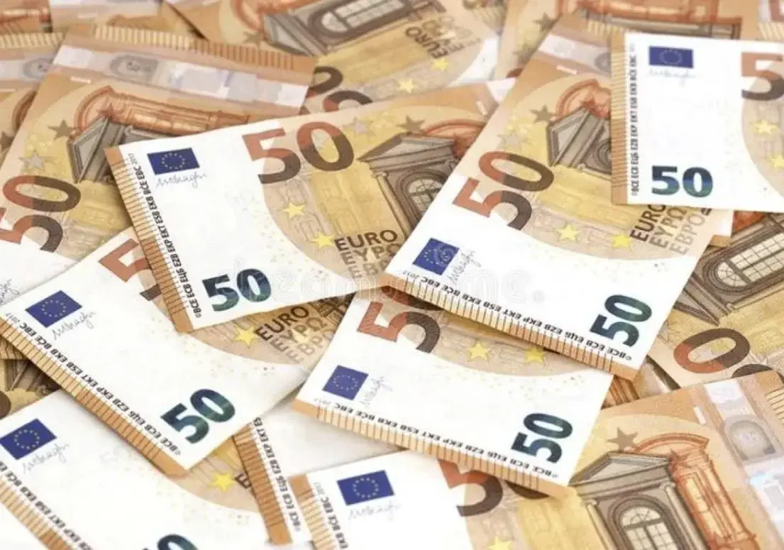 Photo de couverture de Laily_off