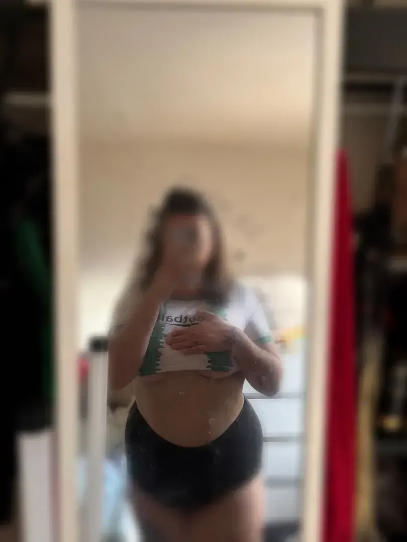 Leak & nude MYM — Alxofficiel02 : « Baby viens ici ?💦👅 » (MYM)